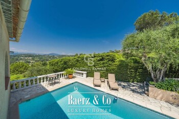 Mougins