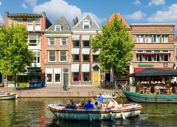 LEIDEN