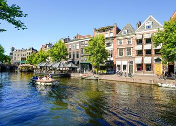 LEIDEN
