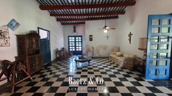 San Román