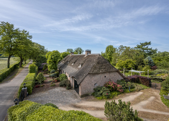 UDEN