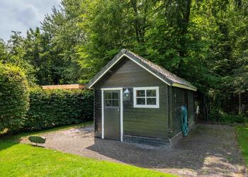 SCHOORL