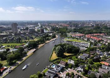 LEIDEN