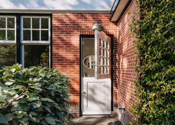 AERDENHOUT