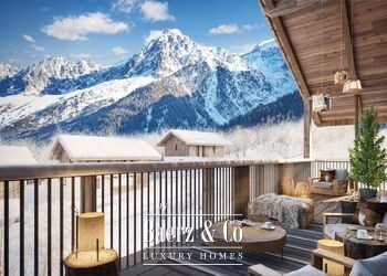 LES HOUCHES