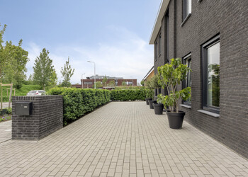 THOLEN