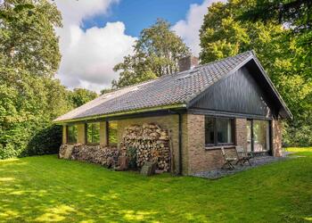 SCHOORL