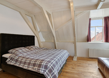 HINDELOOPEN
