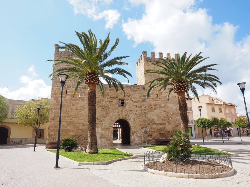 Alcudia city gate